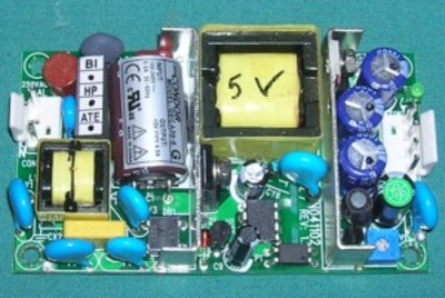 Power Supply, 5.1 VDC 4.0A Switching  (8410, 8406, 9500)