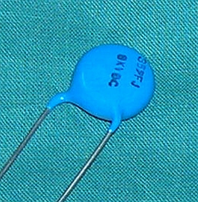 Capacitor, Ceramic 35 pF 8kV