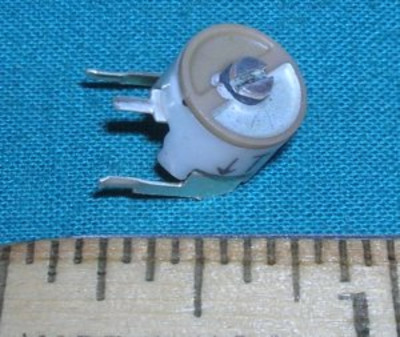 Capacitor, 15pF-60pF Trimmer Capacitor