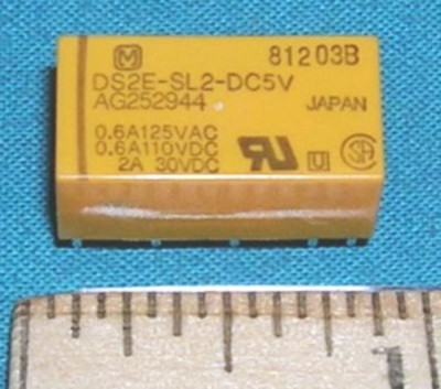 Relay, 5VDC Latching DPDT DS2E 0.6A 125VAC
